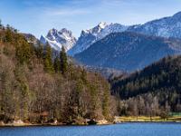 Seeblick zu schroffen Gipfel im Wilde Kaiser
